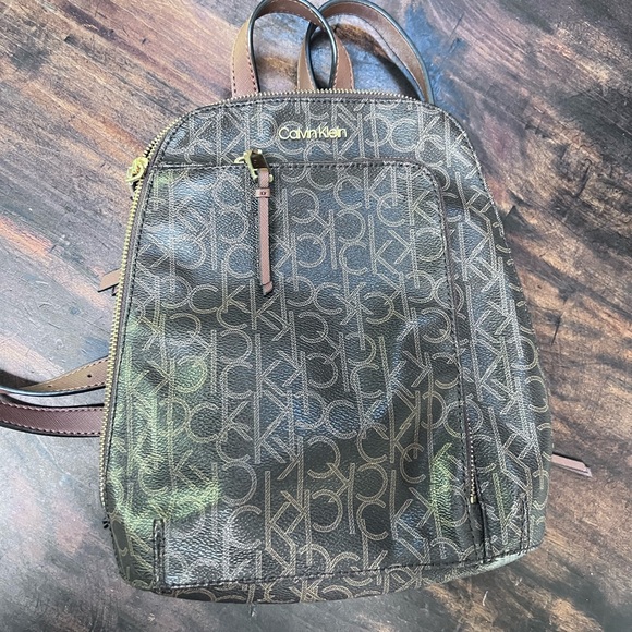 clair chase leather backpack Claire Jumbo Backpack, Distressed Brown The top front of Laptop Backpack Women's Backpack Color:Watercolour Dinos Darkest Navy remove-lowstock-sale